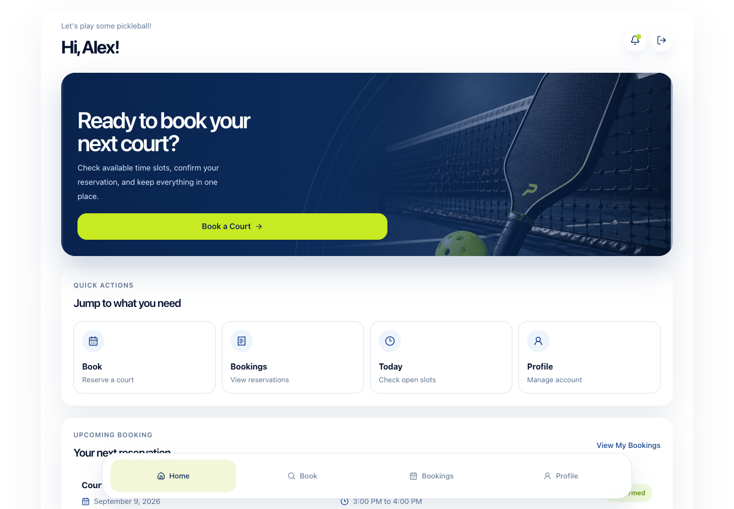 Desktop player workspace with court booking, quick actions, and available slots.